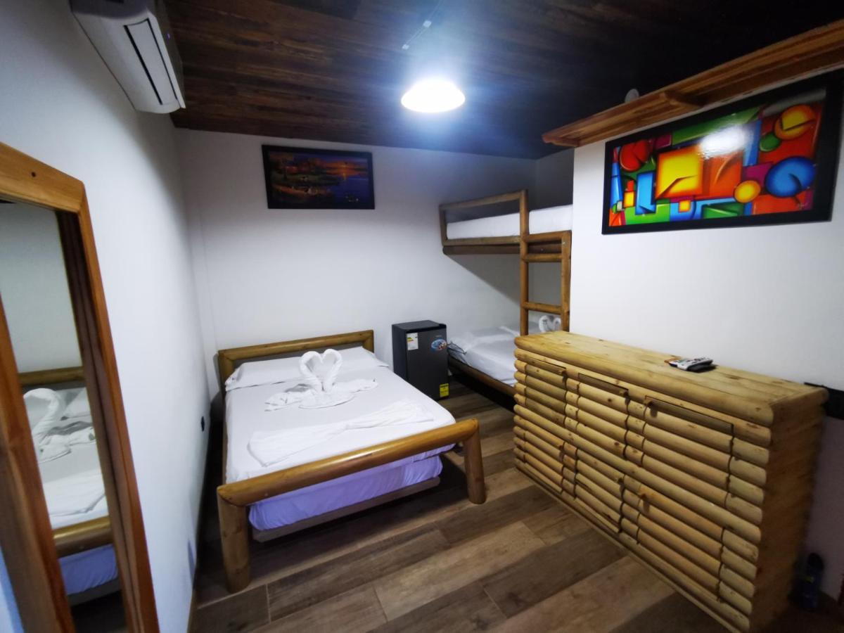 Cabana Kosta Azul Capurgana Hotel Buitenkant foto