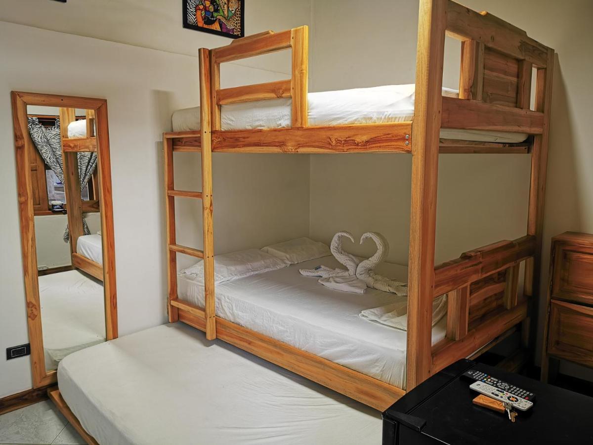 Cabana Kosta Azul Capurgana Hotel Buitenkant foto